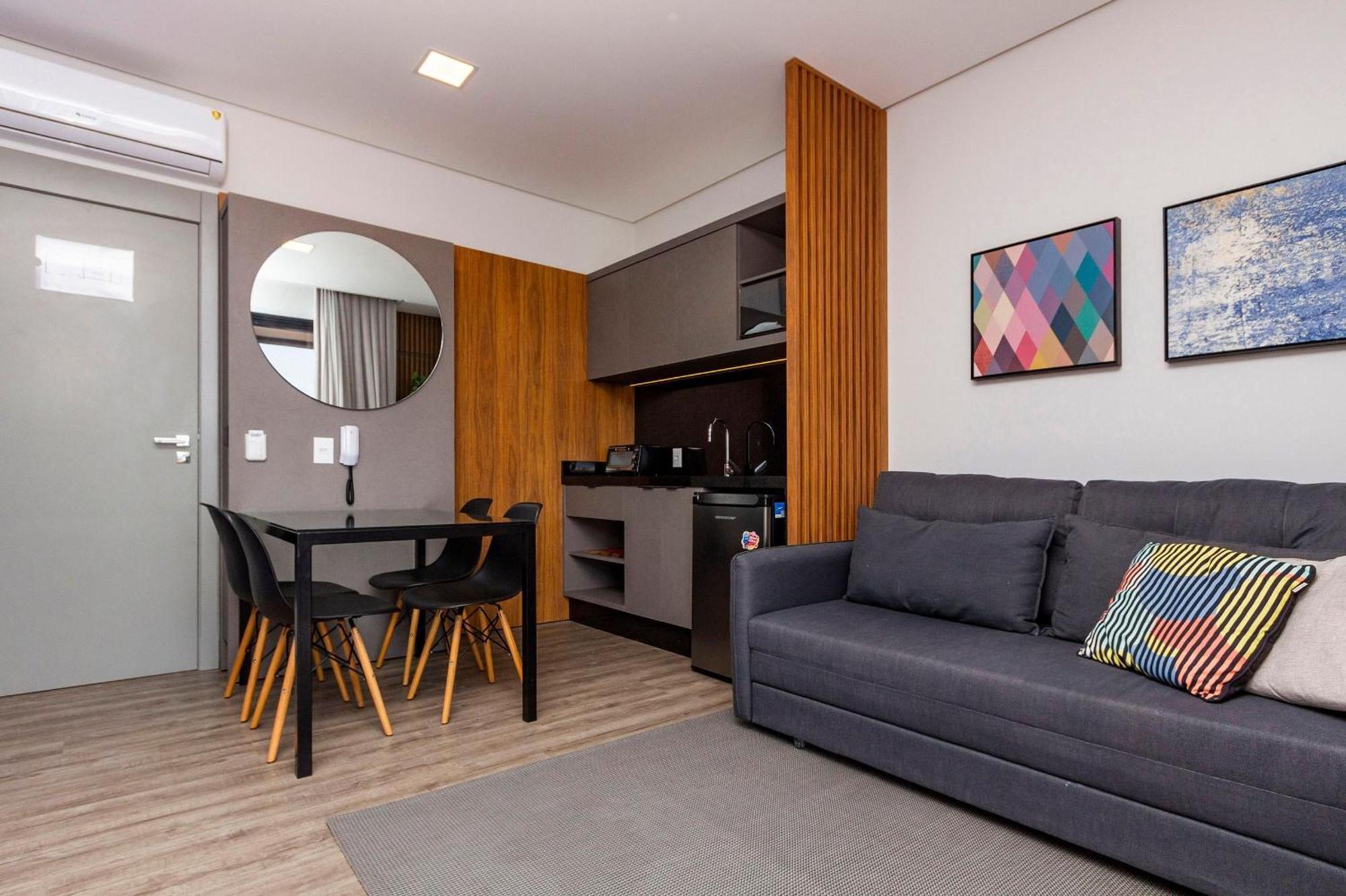 Aion Suites 205 - Lindo Apartamento Com Vista Para O Mar, A 60M Da Praia De Bombinhas, Com Piscina E Academia No Rooftop. エクステリア 写真