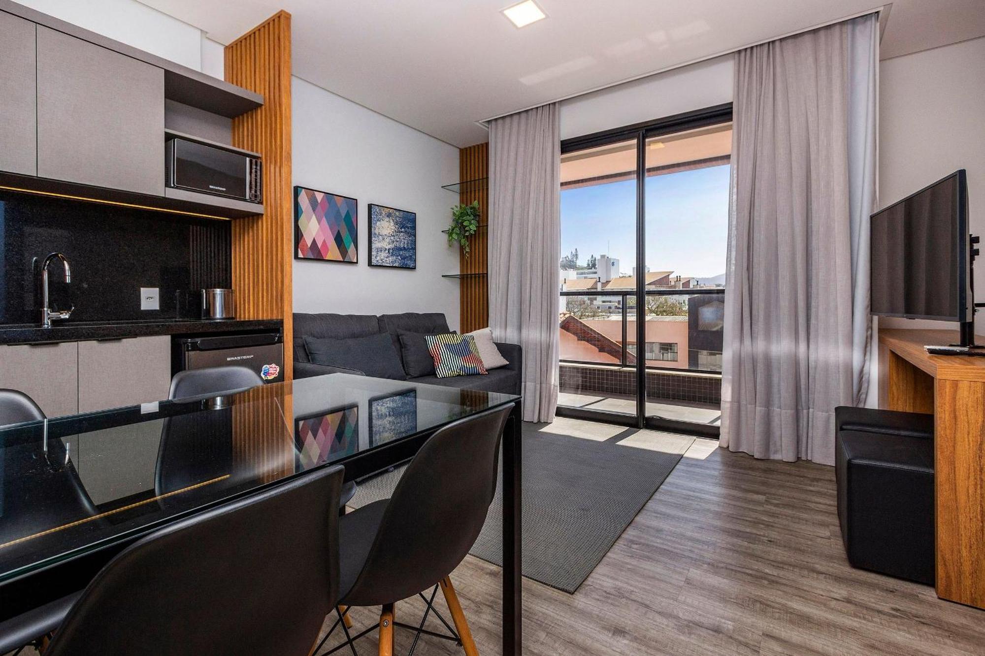 Aion Suites 205 - Lindo Apartamento Com Vista Para O Mar, A 60M Da Praia De Bombinhas, Com Piscina E Academia No Rooftop. エクステリア 写真
